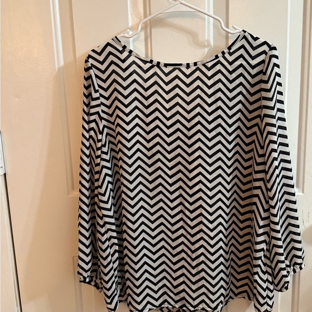 Haute Monde Black and White Boxy Blouse
